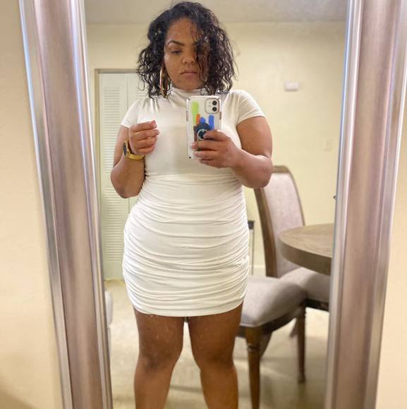 Profile Picture of Joelissa Brito (@lisab3768) on Poshmark