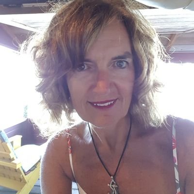 Profile Picture of Susan Lowe (@CoastalSue) on Twitter