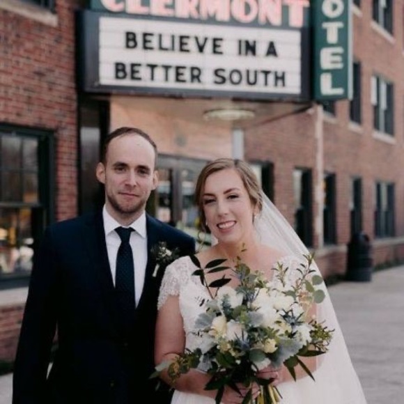 Profile Picture of Aj Ramos (@ajramos108) on Poshmark