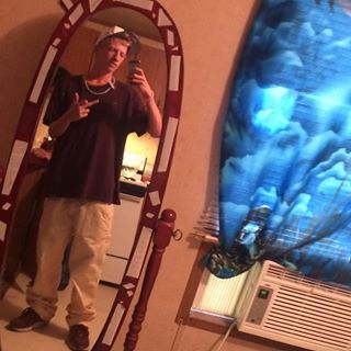 Profile Picture of Richard Kaine Caffey (Shook) (@sHooKeMuP) on Facebook