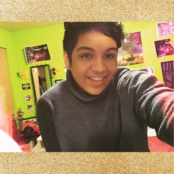 Profile Picture of Fernando Buenrostro (@fernanikins) on Poshmark