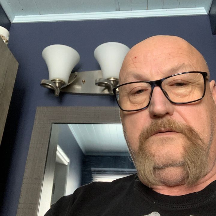 Profile Picture of robinadam766 (@robinadam766) on Tiktok