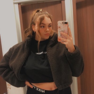 Profile Picture of Sophie Everett (@Sophiejeverettx) on Twitter