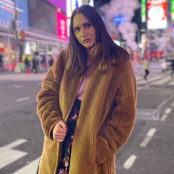 Profile Picture of Noe Torterola (@noeliat4344) on Poshmark
