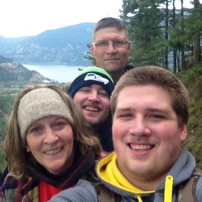 Profile Picture of Patrick Shortt (@2Largesarge) on Twitter