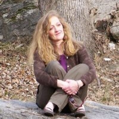 Profile Picture of Julie Butcher (@Julie_Butcher) on Twitter