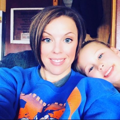 Profile Picture of Bailey Swanson (@b_swan84) on Twitter