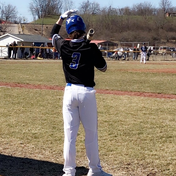 Profile Picture of Slylar Mazeroski (@smazeroski) on Poshmark