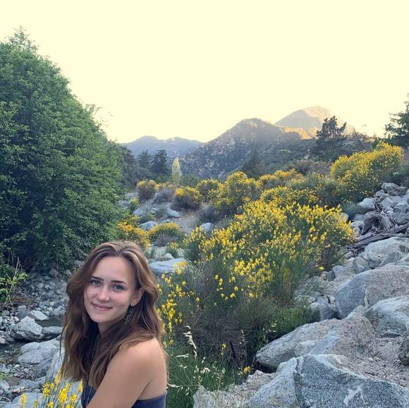 Profile Picture of Laura Bicksler (@laurabicksler) on Poshmark