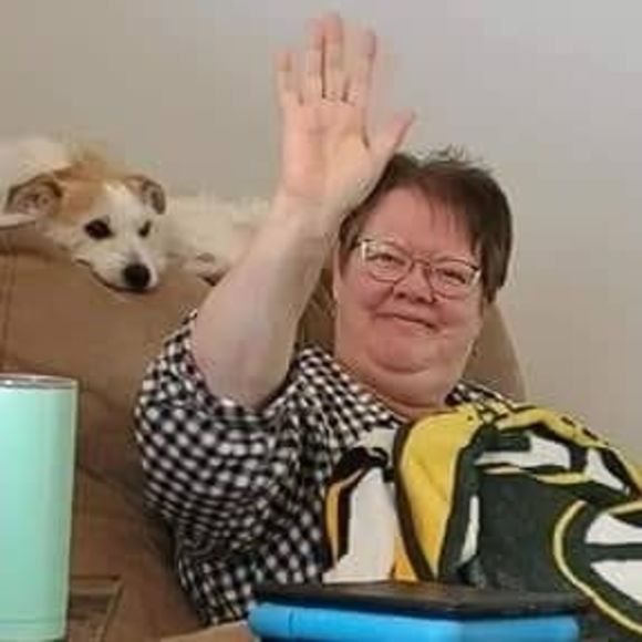 Profile Picture of Kathy Ryskiewicz (@kosheer1) on Poshmark