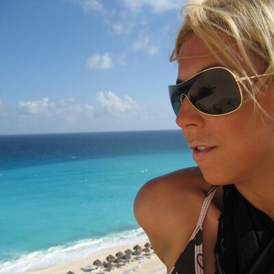 Profile Picture of Cynthia Quiles (@Supernova1A) on Twitter