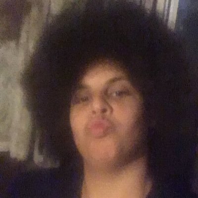 Profile Picture of Gwendolyn Walsh (@Wals19Walsh) on Twitter