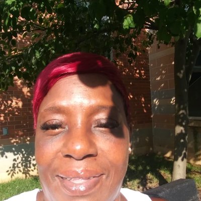 Profile Picture of Jeannette M Thomas (@JeannetteMThom3) on Twitter