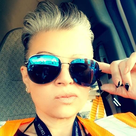 Profile Picture of Jamie Zito (@jzito77) on Poshmark