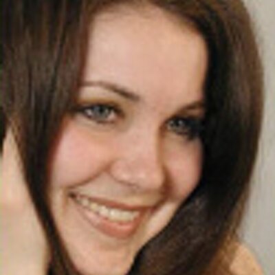 Profile Picture of Lauri Carney (@Rhea97741) on Twitter