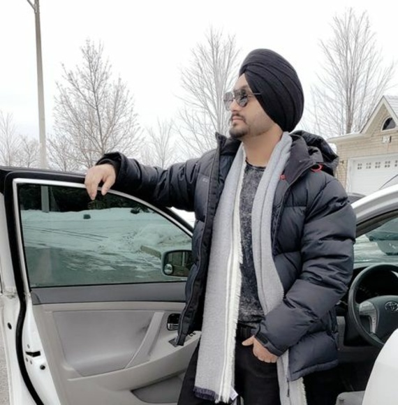 Profile Picture of Harmindersingh Ramgarhia (@harmindersinghr) on Poshmark