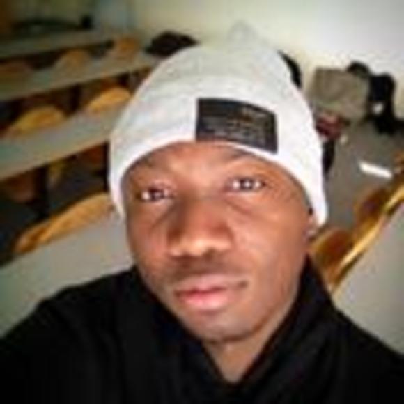 Bob Powell - Poshmark Profile Picture of Bob Powell (@bob4powell) on Poshmark