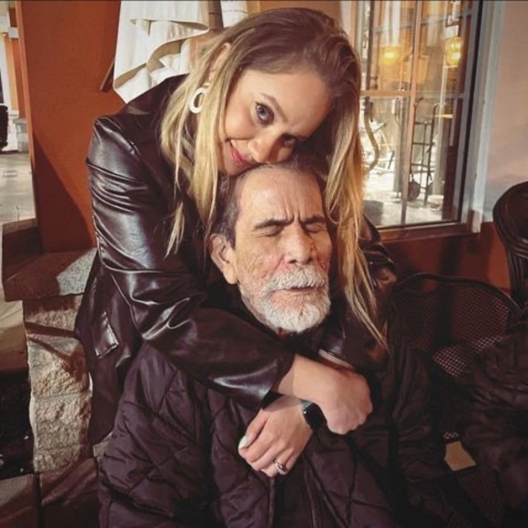 Profile Picture of Tiffiney Zentner (@tiffbonilla95) on Poshmark