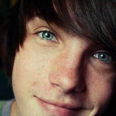 Profile Picture of Alex Theron (@theron_alex) on Twitter