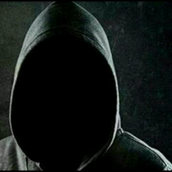 Profile Picture of Brian Farrar (@blackstar416) on Poshmark