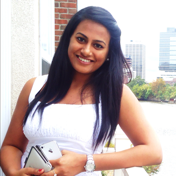 Profile Picture of Divya Venkatesh (@divyanaidu05) on Poshmark