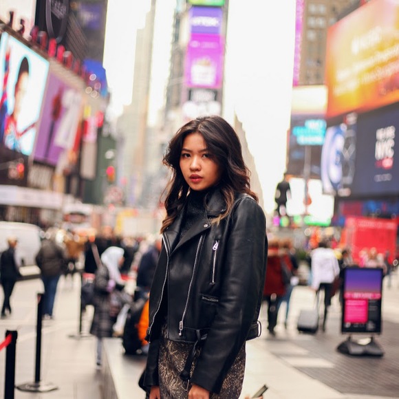 Profile Picture of Anh Minh (@tnminhanh28) on Poshmark