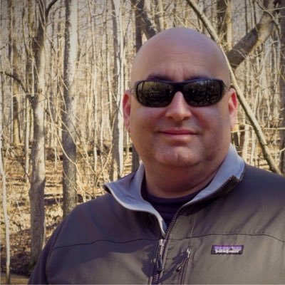 Profile Picture of Gary Wolfson (@wolfsong7) on Twitter