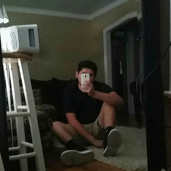 Profile Picture of Jonathan Esquivel (@supatroopa666) on Poshmark