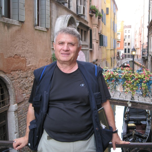 Profile Picture of Paul Jaeger (@salzburg799) on Poshmark