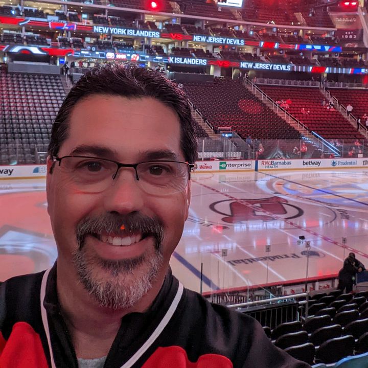 Profile Picture of Scot Neves (@scotneves) on Tiktok