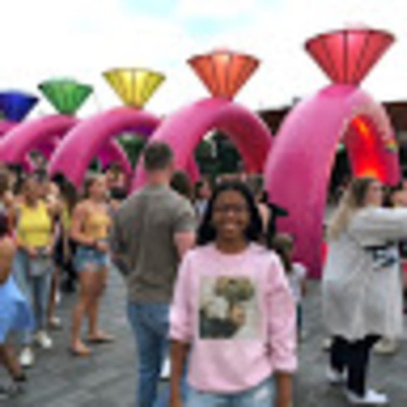 Profile Picture of Brianna Valdez (@bribrivaldez01) on Poshmark