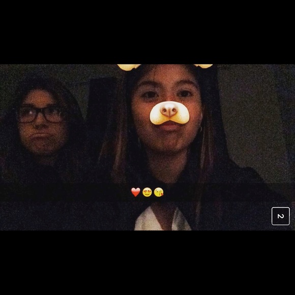 Profile Picture of Mariah Atilano (@mariahatilano) on Poshmark