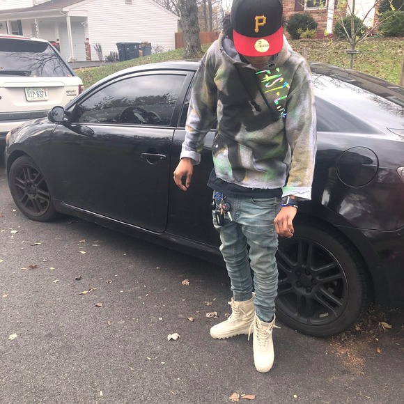 Profile Picture of Kevin Styles (@flyist) on Poshmark