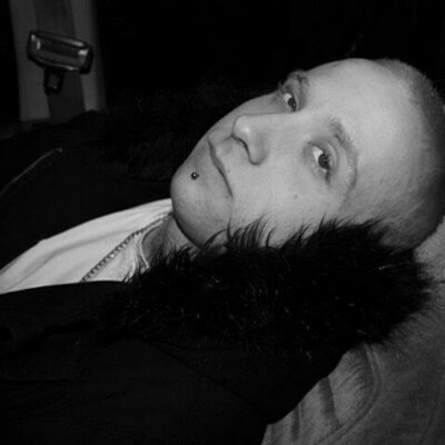 Profile Picture of Robert MacKay (@robertmackay902) on Twitter