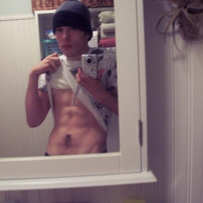 Profile Picture of Colin Boyer (@ColinCorrosive) on Twitter