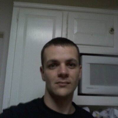 Profile Picture of Dustin Ritchie (@swiftdustin83) on Twitter