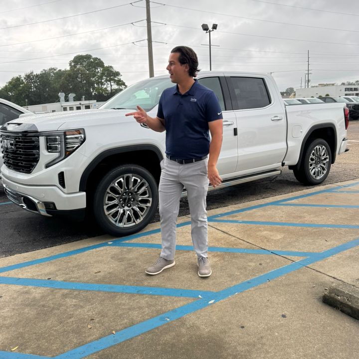 Profile Picture of mcmill3n (@mcmill3n) on Tiktok