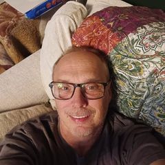 Profile Picture of Robert Avery (@robert.avery0) on Tiktok