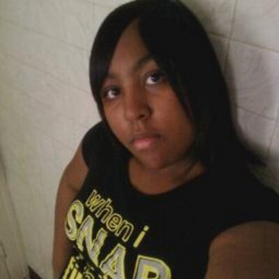 Profile Picture of Octavia Paul (@Taviatoothick) on Twitter