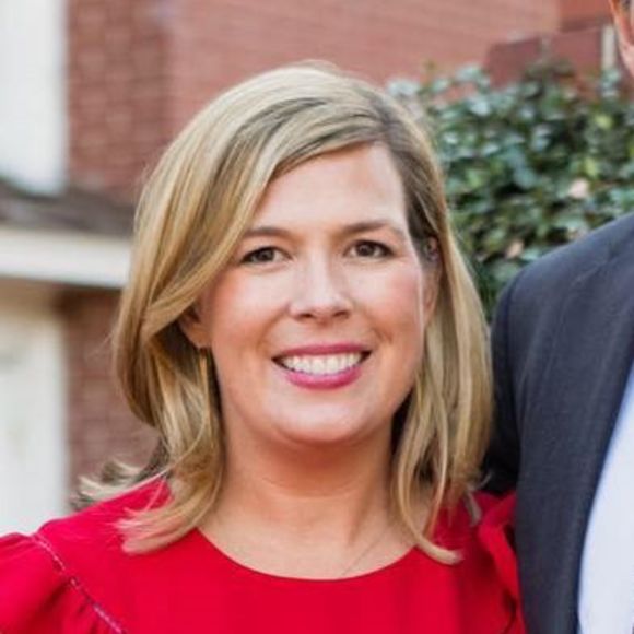 Profile Picture of Amy Segars (@amysegars) on Poshmark