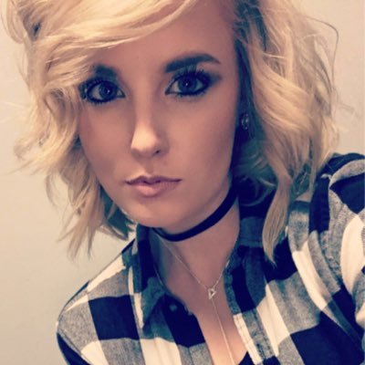 Profile Picture of Taylor Paige Hearn (@tpaigeeee_) on Twitter