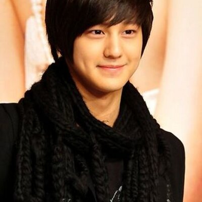 Profile Picture of Kim Sang Bum Fans (@kImBum_FanS) on Twitter