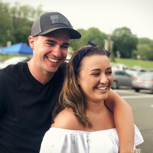 Profile Picture of Derek Rovneyko (@derekrovneyko) on Poshmark