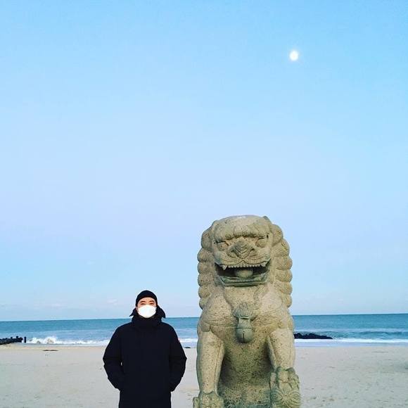 Profile Picture of Chang yong Yu (@kikinom200) on Poshmark