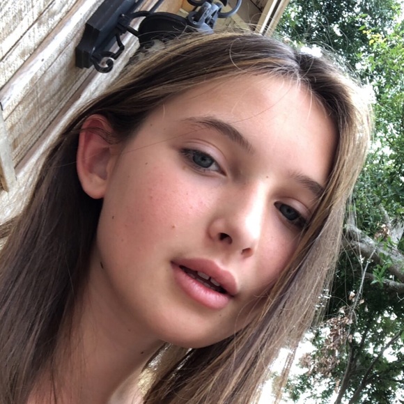 Profile Picture of Casey Mccarthy (@cjmcc2004) on Poshmark