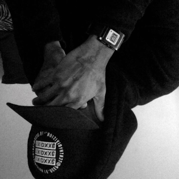 Profile Picture of Jeffery Callender (@thatguyyjeff) on Poshmark