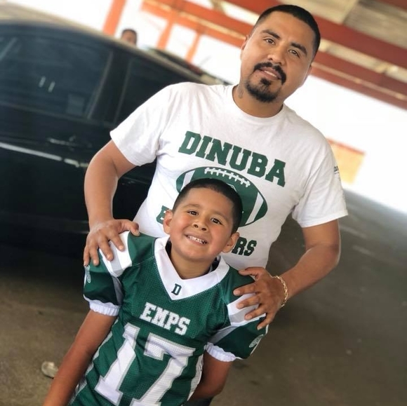 Profile Picture of Rene Resendiz (@rene_resendiz) on Poshmark