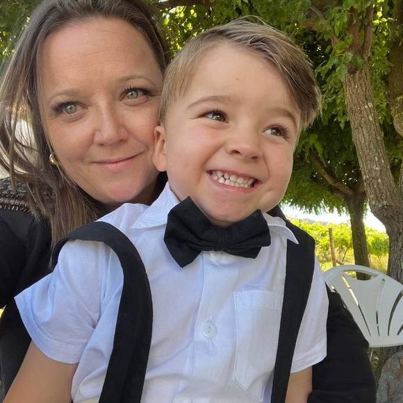 Profile Picture of Mandy Wheeler (@mandywheeler228) on Poshmark