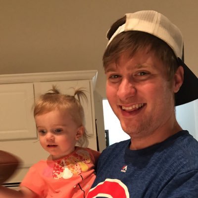 Profile Picture of Colin Boone (@colinb18) on Twitter