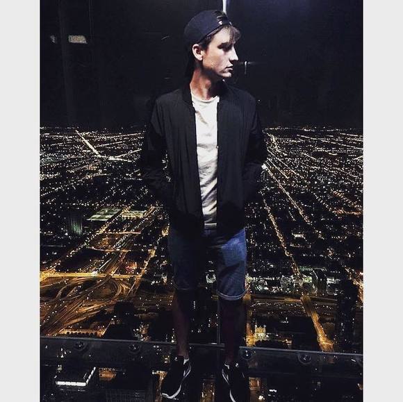 Profile Picture of Sergiu Leu (@havenoname) on Poshmark